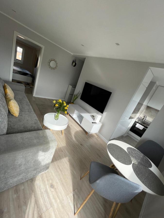 Luxury White Apartment By Marta Radom Exterior photo